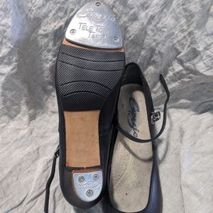 Black Leather Capezio Tele Tone Tap Shoes 2" Heel